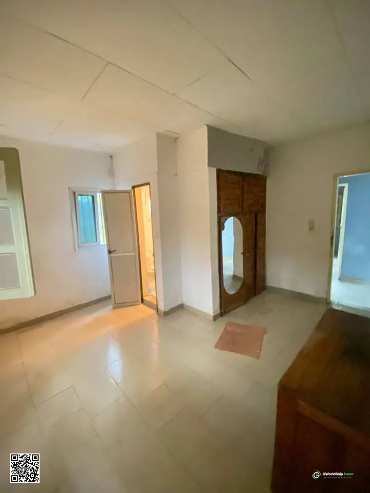 Villa 4 chambres à louer – Akwa, Douala