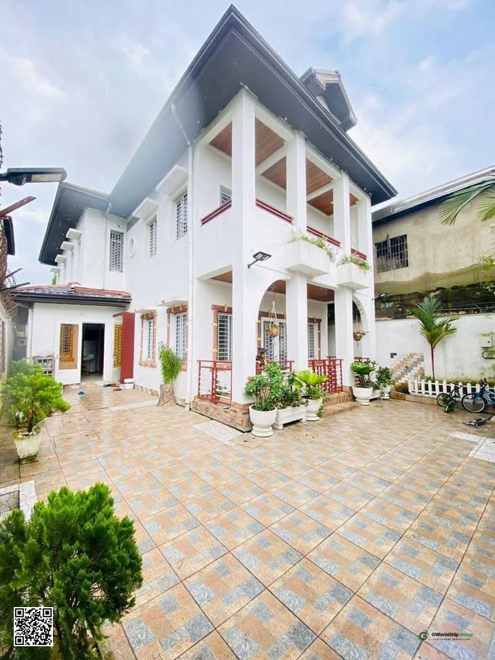 Duplex 4 chambres à louer – Bonamoussadi, Douala